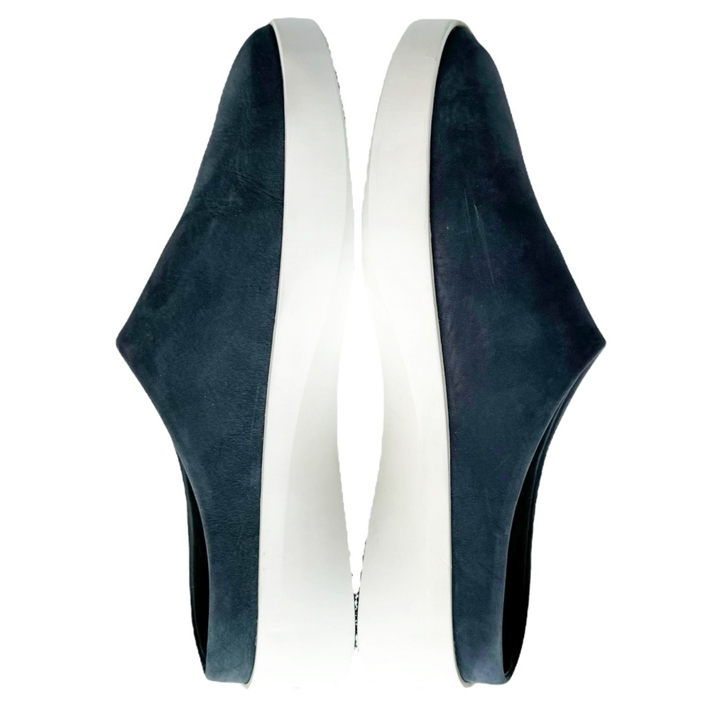 Wolf and Shepherd Cruise Mule in Navy | 7 (38.5) - Picture 5 of 11